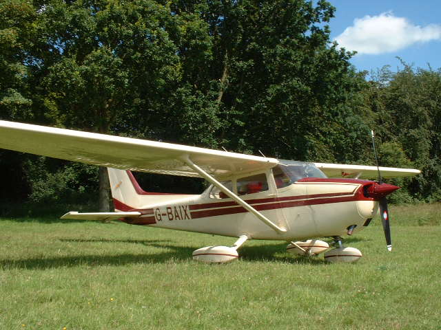 G-BAIX_c172_1